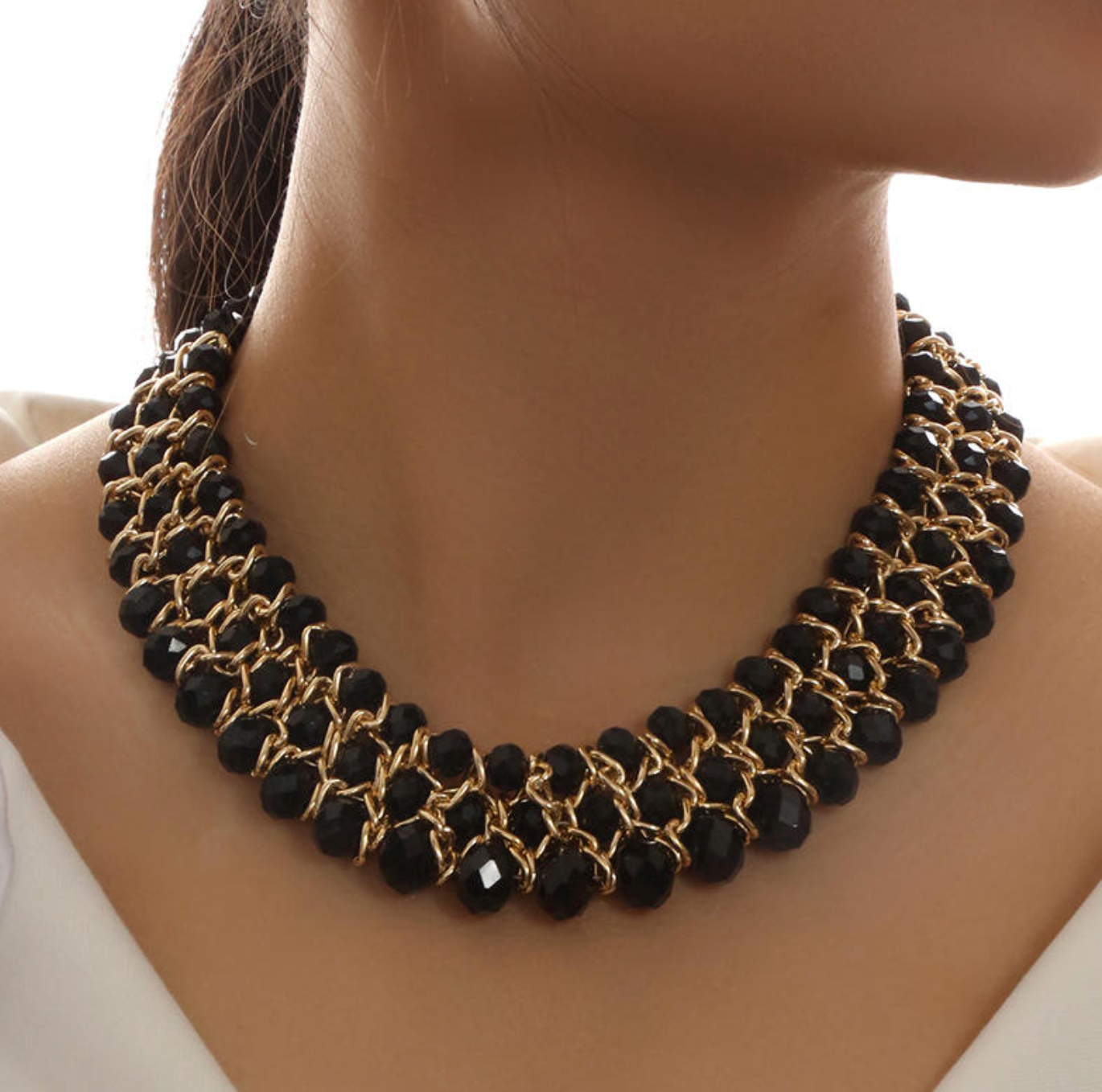 Crystal Glam Statement Necklace – Bold Sparkle & Luxe Elegance