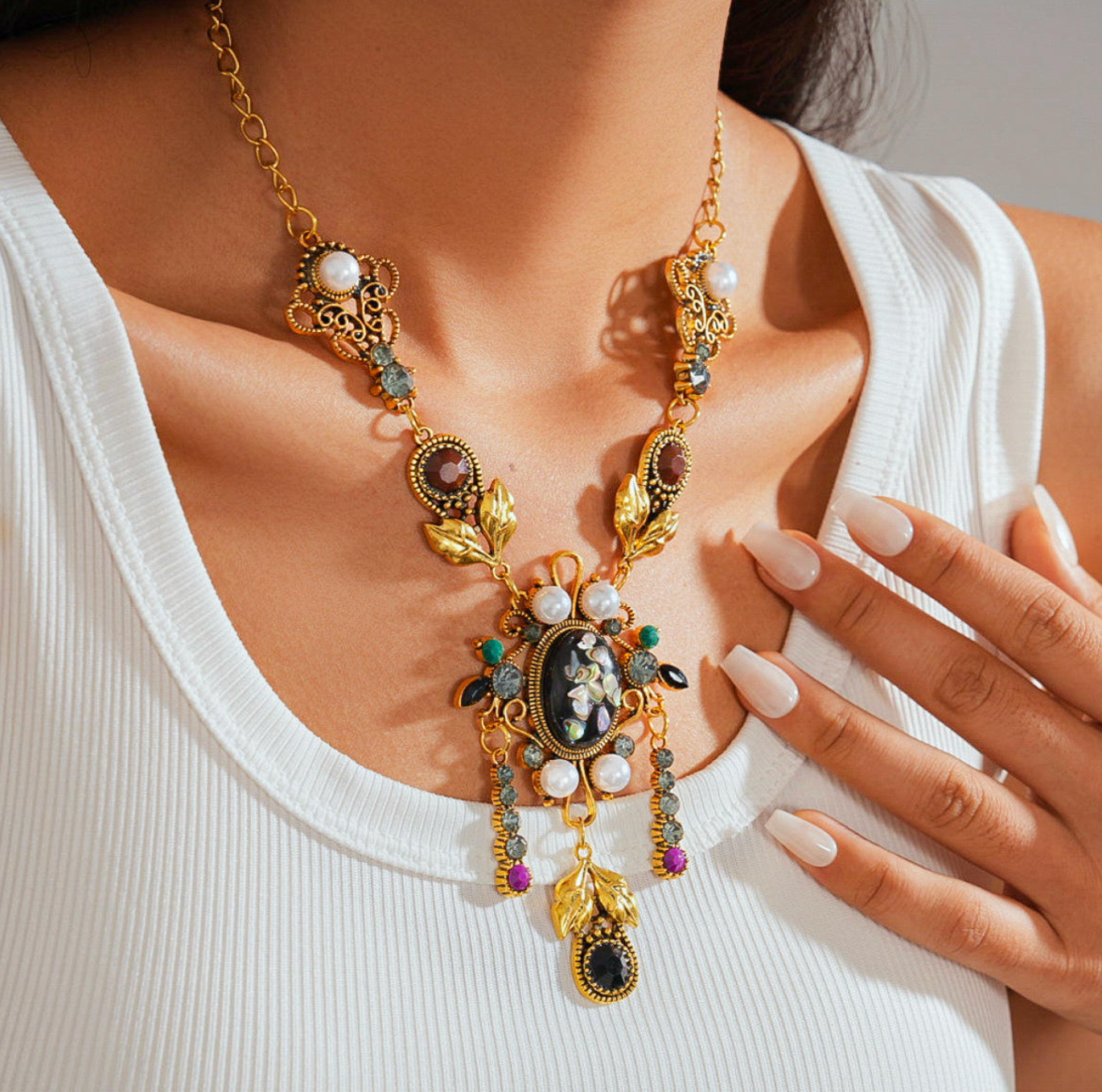 Vintage Luxe Ornate Necklace – Elegant Multi-Layer Statement Jewelry